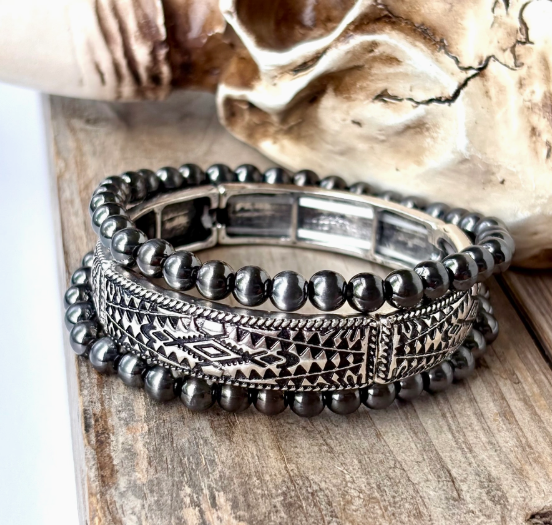 3-Layer Stretch Bracelet + Navajo Pearl